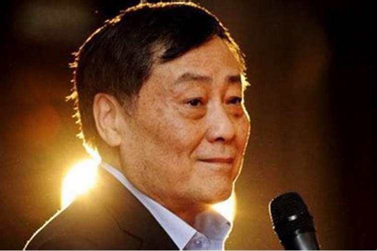 华尔街风水师2作者简介