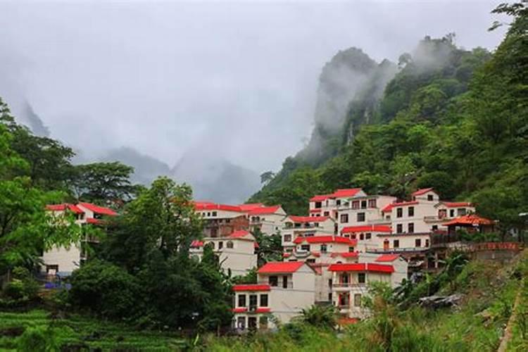 陕西凌云县风雷镇在哪里