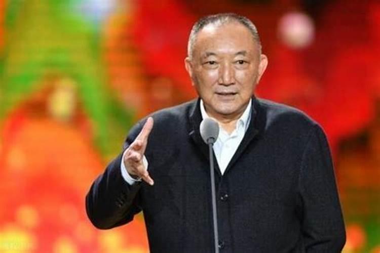 能不能查一下飞轮海演过的戏的剧情