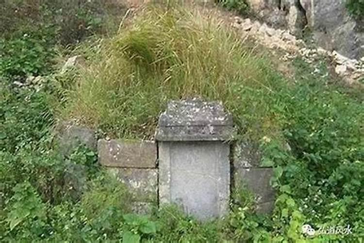 看坟地风水是迷信吗 看坟地风水属于迷信吗
