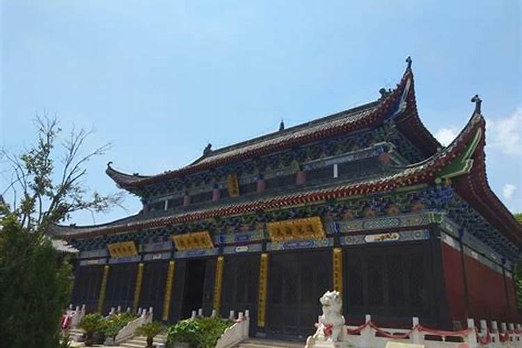 什么叫做  风水宝地？