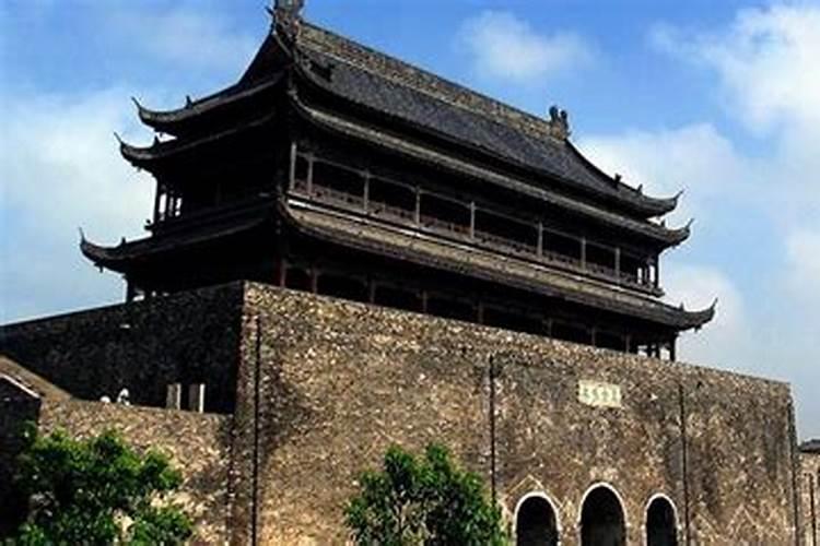 风水先生暂断桃符是什么意思？