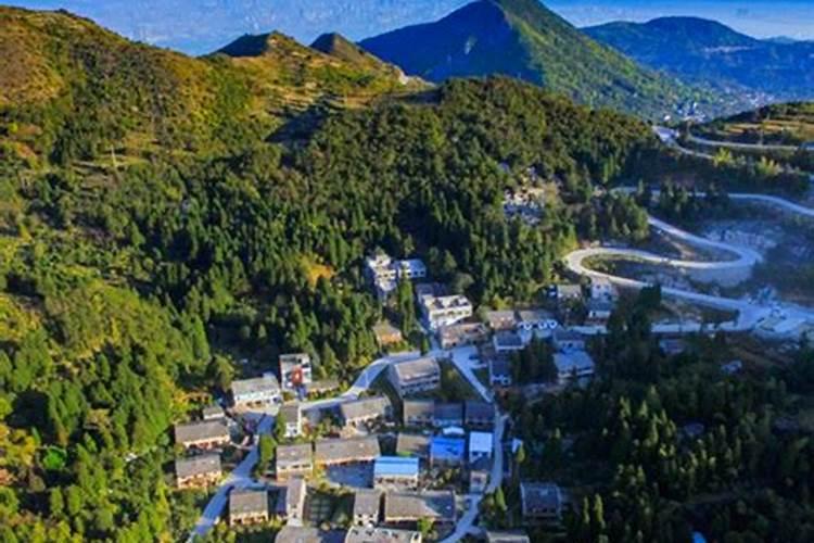 农村别墅一楼车库架空层高多少合适