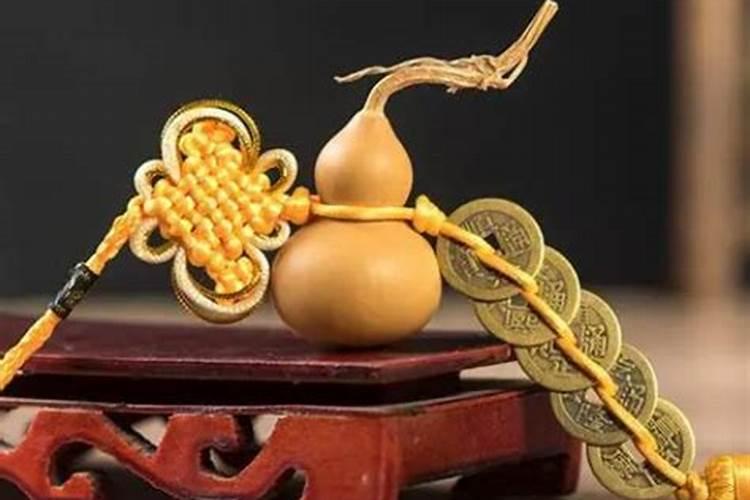 黄金饰品配什么颜色的绳子风水