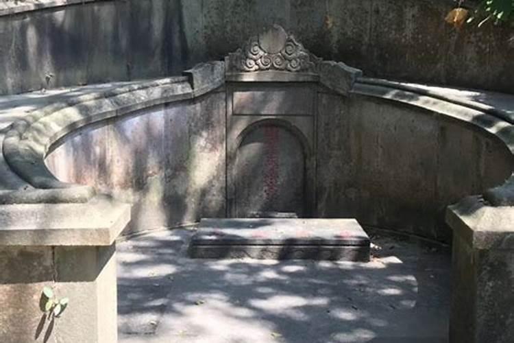 民间有点邪乎的风水传说故事30例