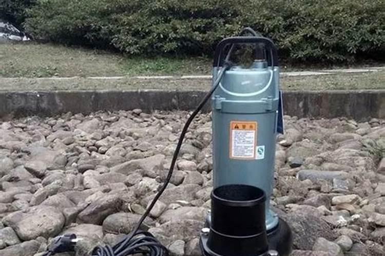 阳台正对两栋楼中间风水好吗