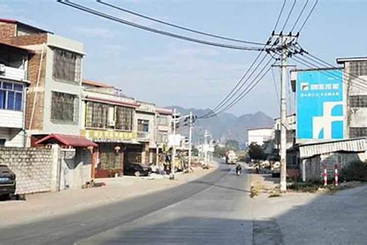 四川哪个旅游城市,A级景区不少,游客却很少呢？