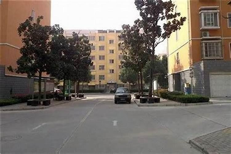 风水上看房屋前面是条大马路 是好是坏