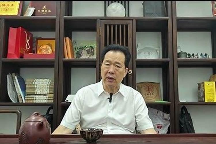 什么样的人才配做风水先生那？