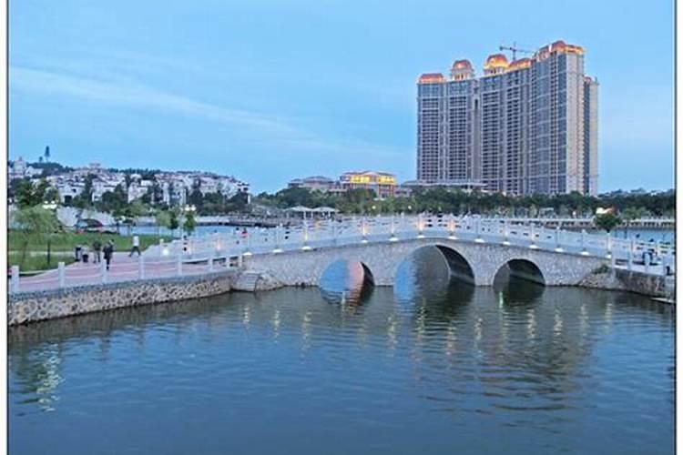 《现在就出发》官宣周也,你对他的表现有哪些期待？
