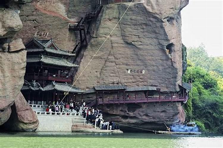 龙虎山为什么是鬼山