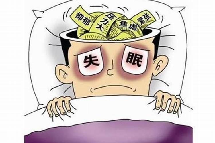 请问风水大师我的女子养生店门朝西,收银台放在什么位置最合适？