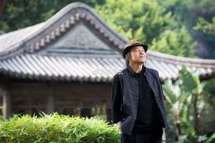 求一篇“学习改变命运”的作文,600字到800字...给分啊!!!