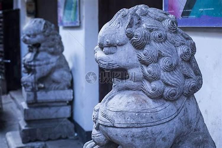 入户门对墙角风水好吗？入户门对墙角化解方法