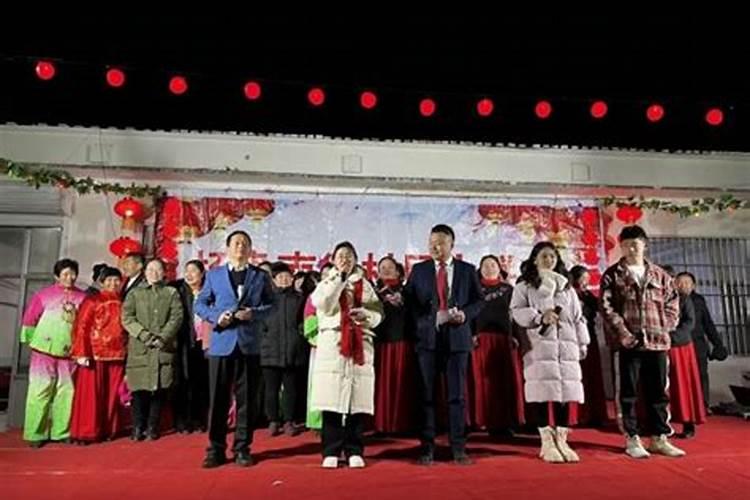厨房装修真的忌讳红色和黑色吗？
