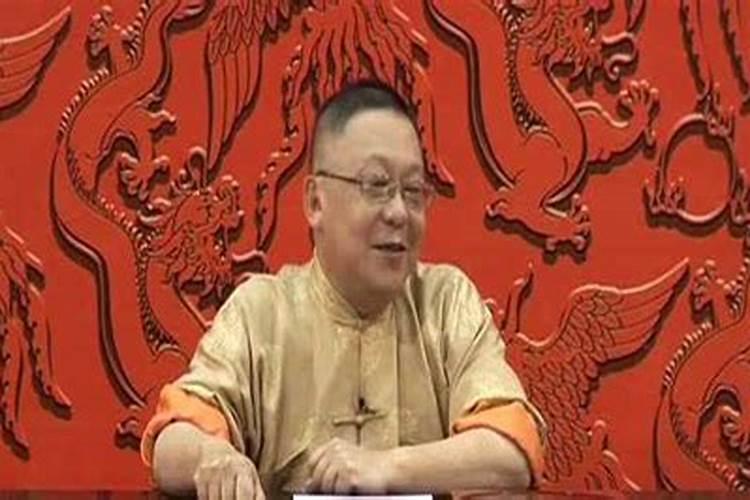 谁知道鼠人遇蛇年,1977年属蛇人今年运势是怎么样的呢？？