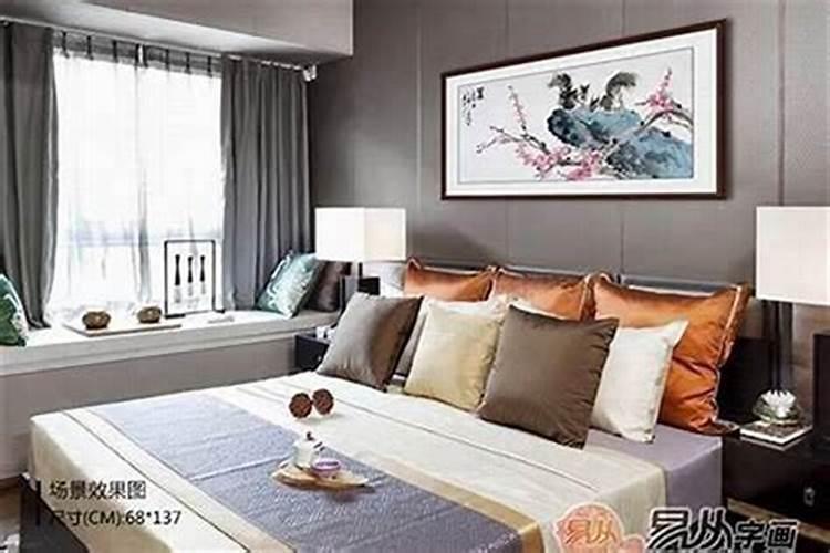 客厅西墙挂什么画最吉利最旺？