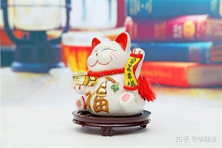 招财猫放高处还是低处好,最佳位置是什么