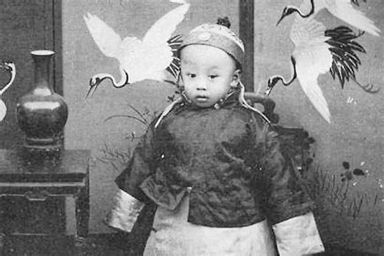 清朝最厉害的风水师,只因选对了地方家里出了两位天子