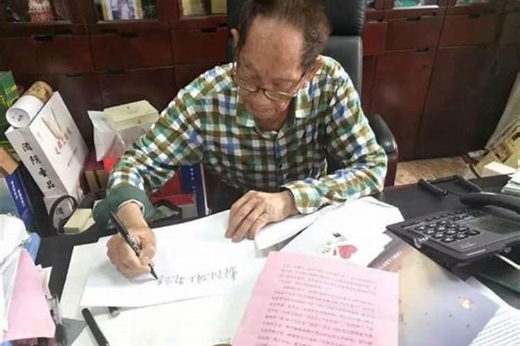 鲁迅的信息更仔细点!
