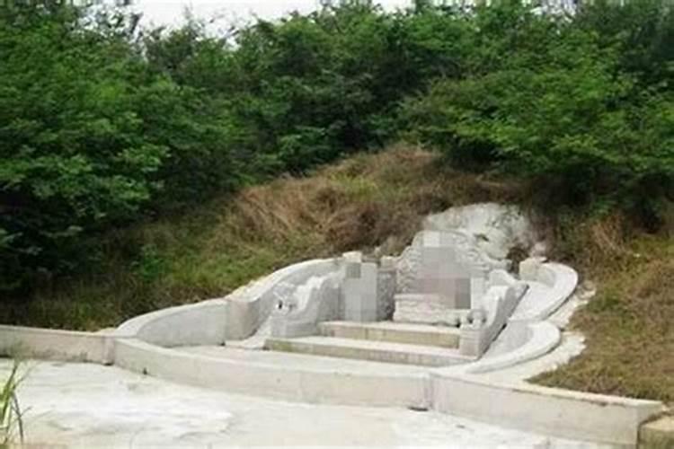 墓地风水选址找哪位风水师好？