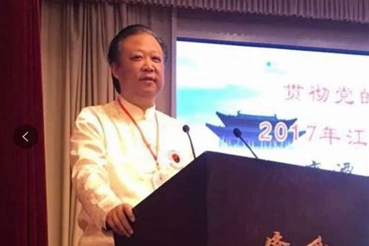 何观潮出生于哪里