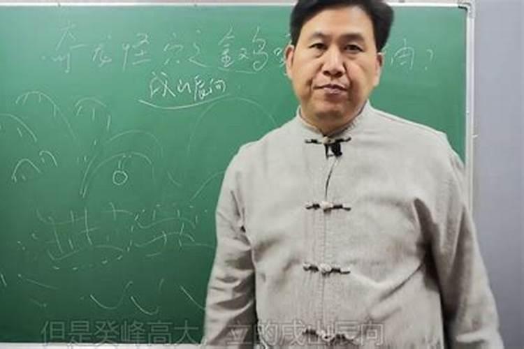 谁知道满汉全席一共有多少种菜？