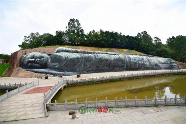 赖布衣怀集名地留题