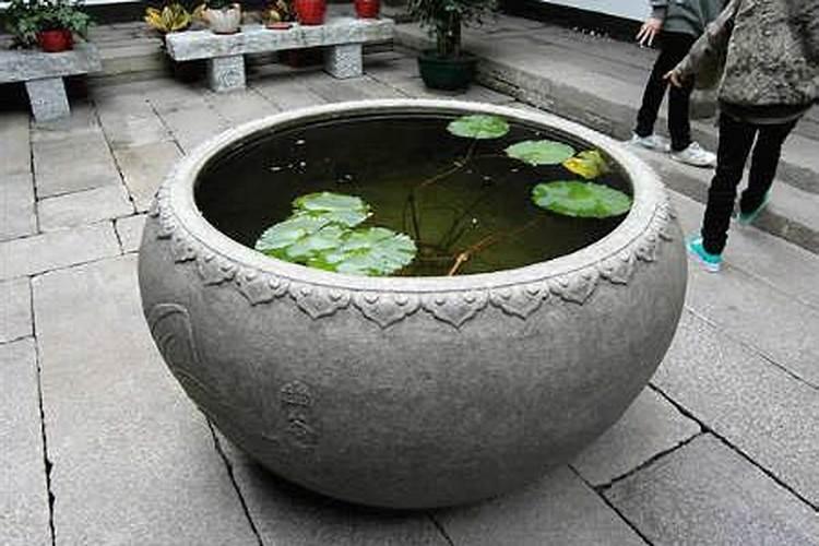 聚财的水缸放哪里