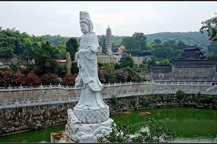 铜殿宝华山隆昌寺铜殿