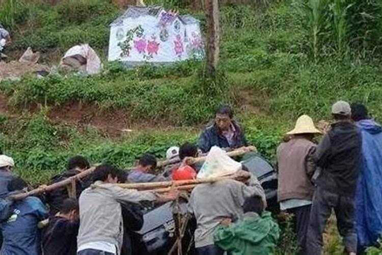 为什么买墓地要先看风水？