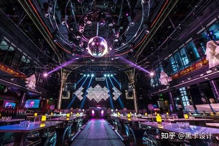 办公室座位被镜子照什么意思