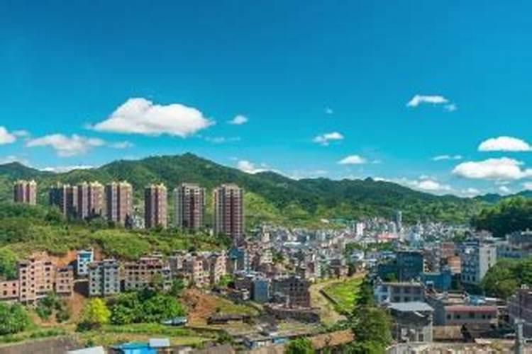 我要文山的简介？