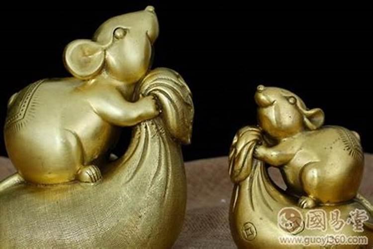 两个卧室门并排着怎么装修
