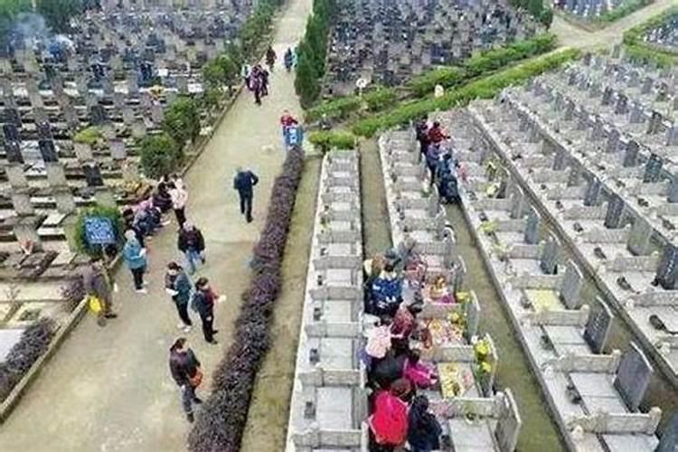 农村俗语“雨打灵辈辈穷,雨打墓辈辈富”有道理吗？