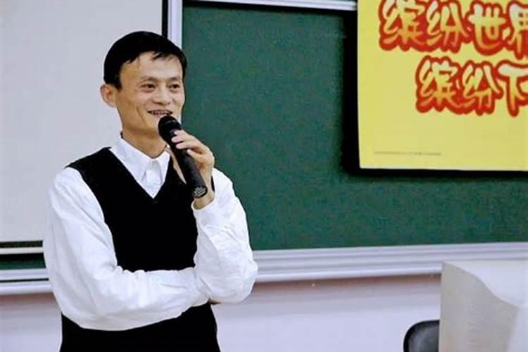 上海中心大厦风水师是谁