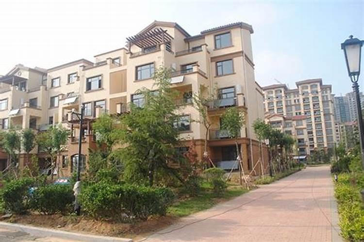 关于东莞市松山湖究竟是属于什么？是镇还是什么？它里面是不是有很多...