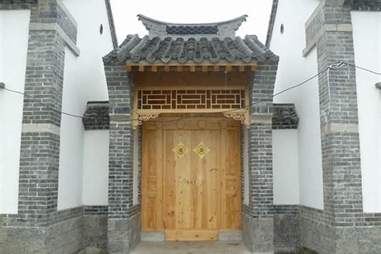 堂屋门颜色风水哪个好