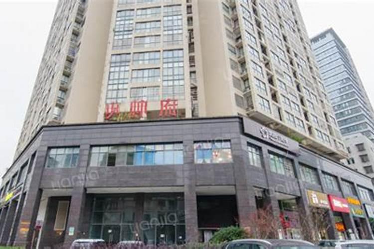 大门一侧装灯有什么讲究吗