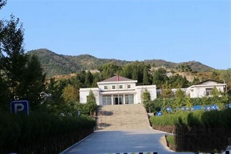 北京修水库发现乾隆五阿哥墓,考古挖开后,发现什么秘密