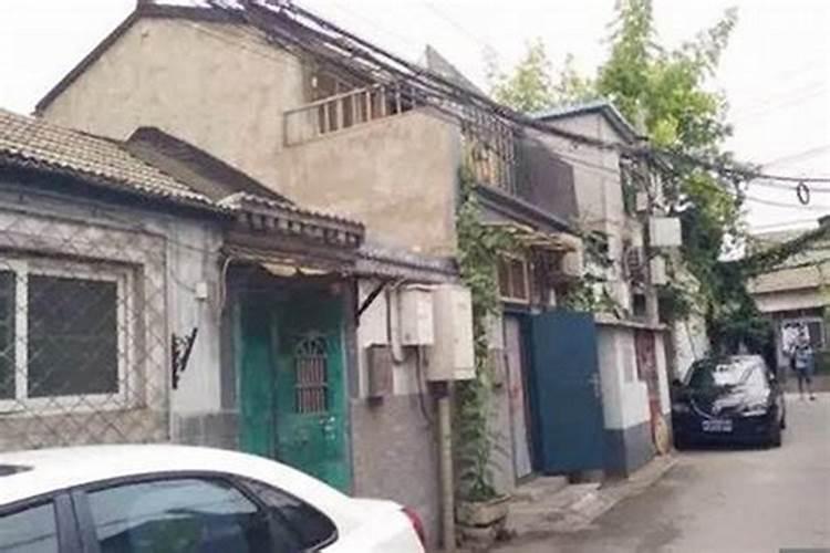 我家住宅面向西南,坐寅字,最近面前要修建一座南北走向的大桥,请问这...