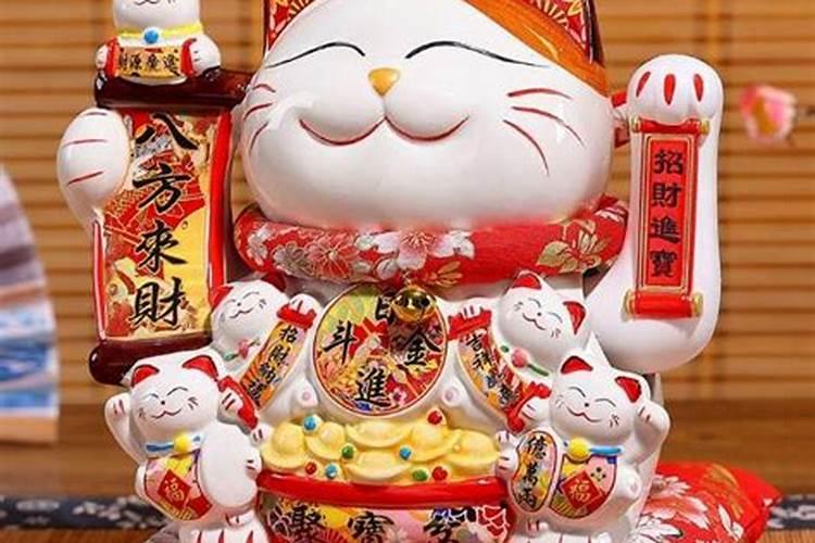 店里的招财猫怎么摆放能招财？