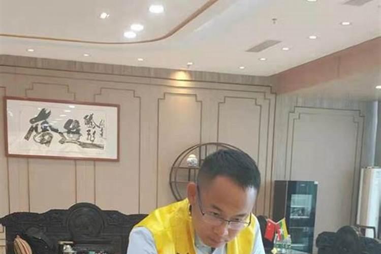 金锁玉关又名过路阴阳的的原作者是谁？
