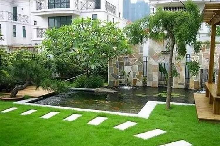 玉器展示柜为什么里面要放水杯