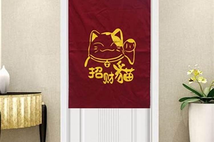 办公室招财猫朝向是什么位置 办公室招财猫朝向哪里