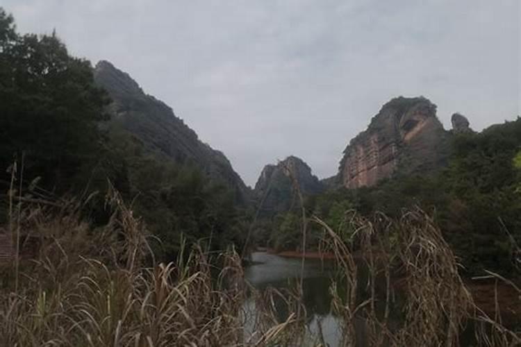 广东省韶关市始兴县农村的殡葬习俗有哪些？