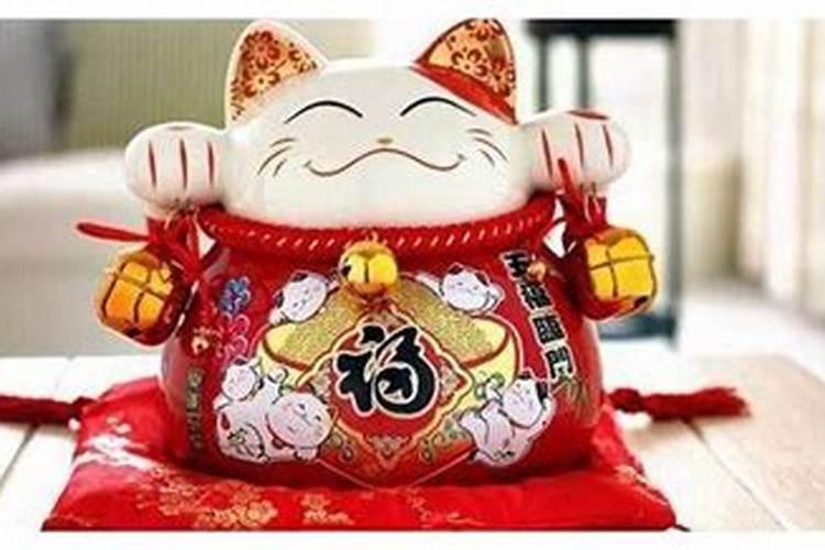 美式别墅庭院设计效果图