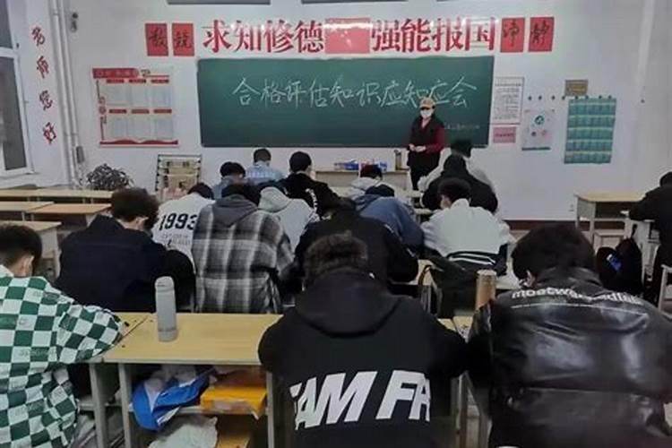 坟墓左前方有电力铁塔,会影响风水吗？