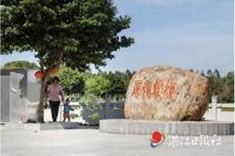 茶台主椅背后挂什么字好,茶室主座背后挂什么字画？