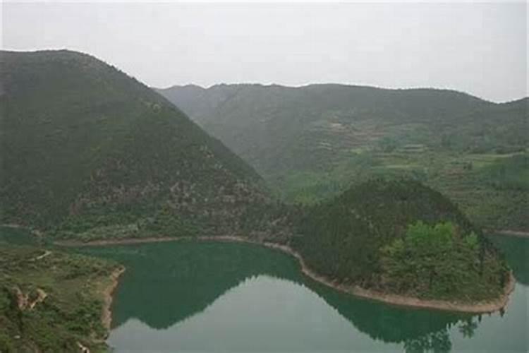 阳宅和阴宅风水区别